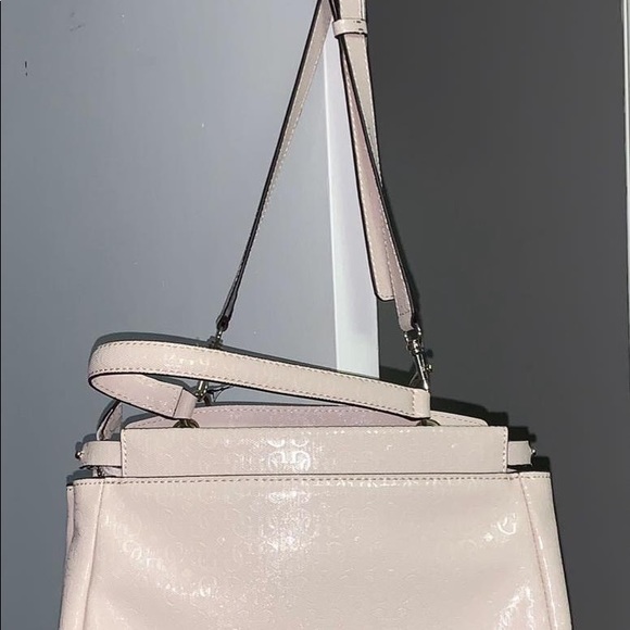 Guess Purse - Picture 5 of 5